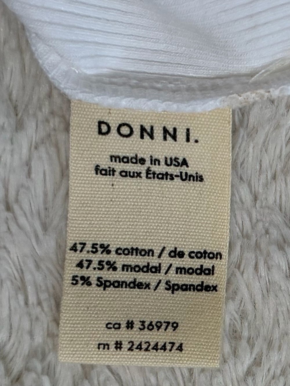 Donni Ribbed Cropped Baby Tee NWT - Picture 6 of 6